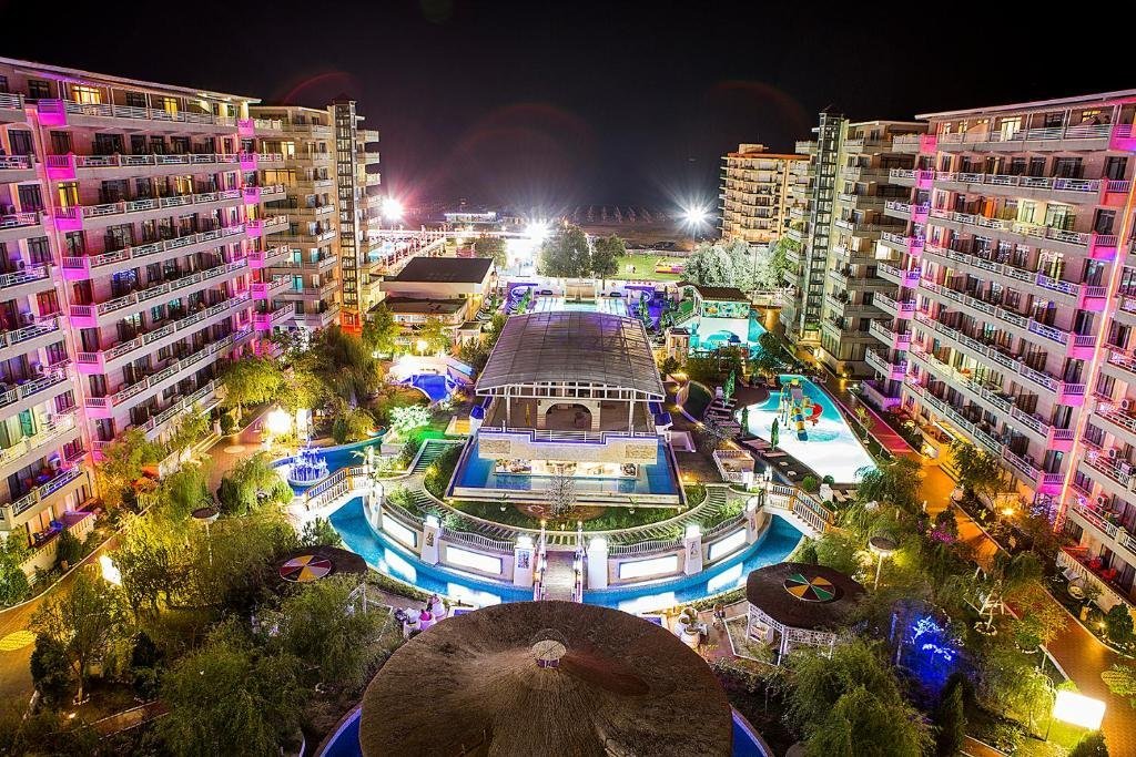 HOTEL PHOENICIA HOLIDAY RESORT